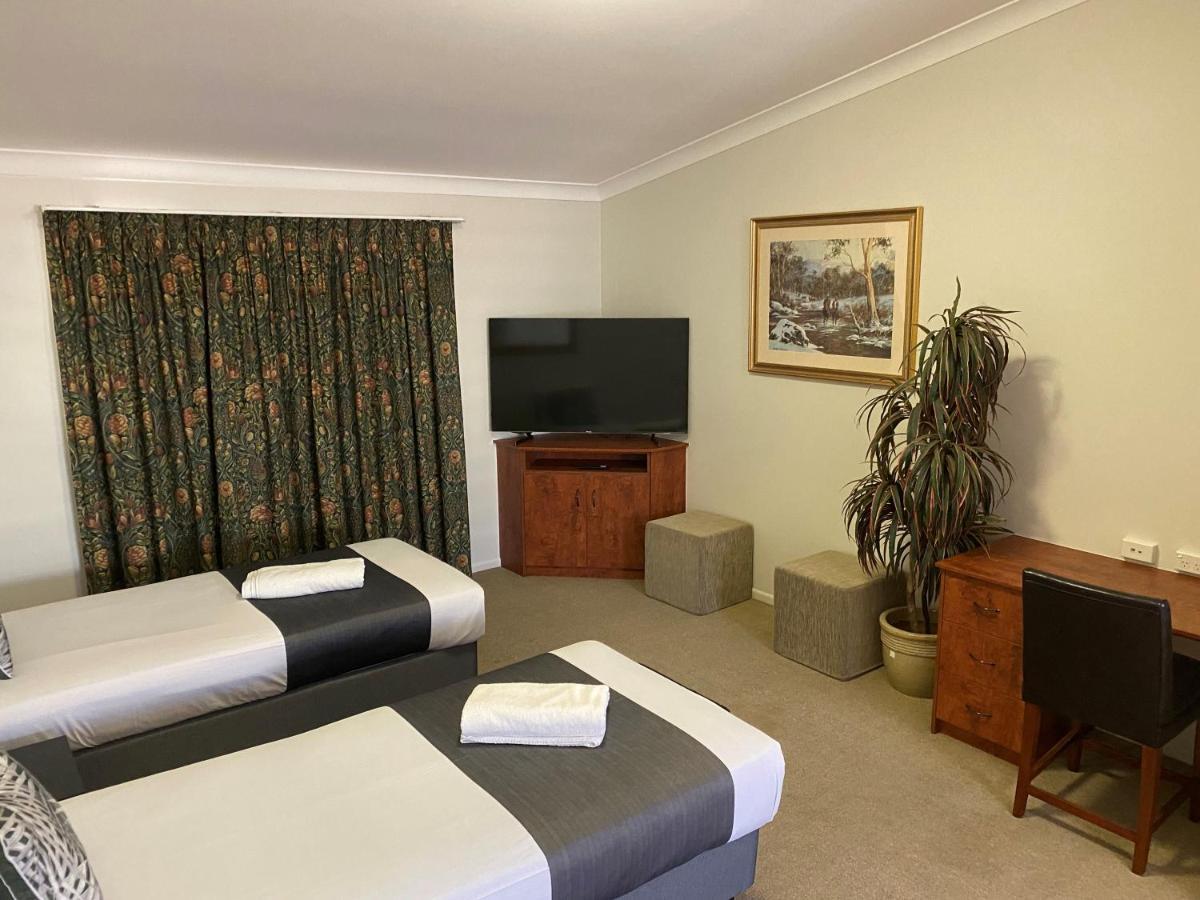 Emerald Explorers Inn Eksteriør bilde