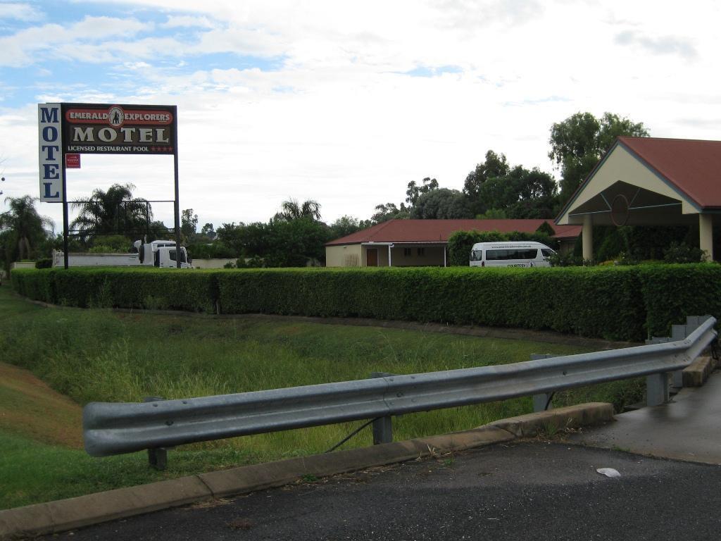 Emerald Explorers Inn Eksteriør bilde